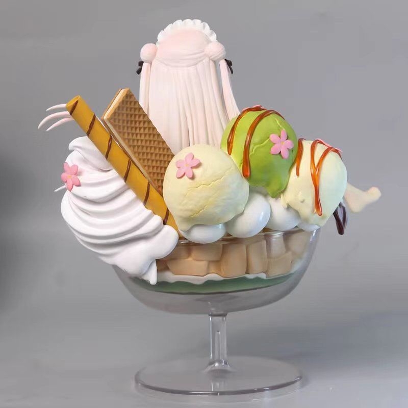 Колекционерска фигура: момиче в кимоно с сладолед; материал: PVC; опаковка: кутия; възраст: 18+; без сглобяване