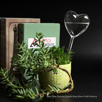 Γυάλινο εργαλείο ποτίσματος φυτών σε σχήμα καρδιάς, από γυάλι μπόροσιλικό, φυσητό γυαλί, λεία επιφάνεια, διακοσμητικό κρεμαστό