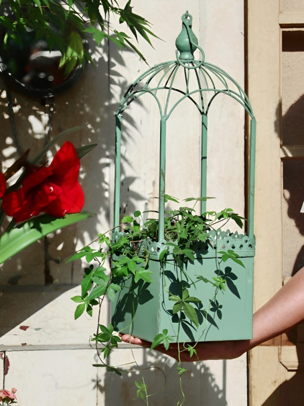 Lauko pakabinamas gėlių krepšys iš kalvio plieno, dekoratyvinis augalų laikiklis sodui ir balkonui