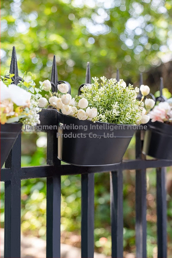 Γλάστρα τοίχου, κρεμαστού τύπου βάση, γαλβανισμένο σίδερο, αγροτικός σχεδιασμός, 0,8 kg