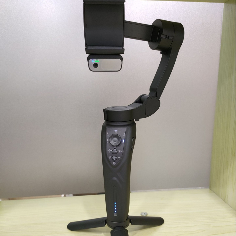 F12 Τρι-άξονικός σταθεροποιητής Smartphone με AI παρακολούθηση, για λήψεις και ζωντανή μετάδοση, με στήριγμα φωτισμού