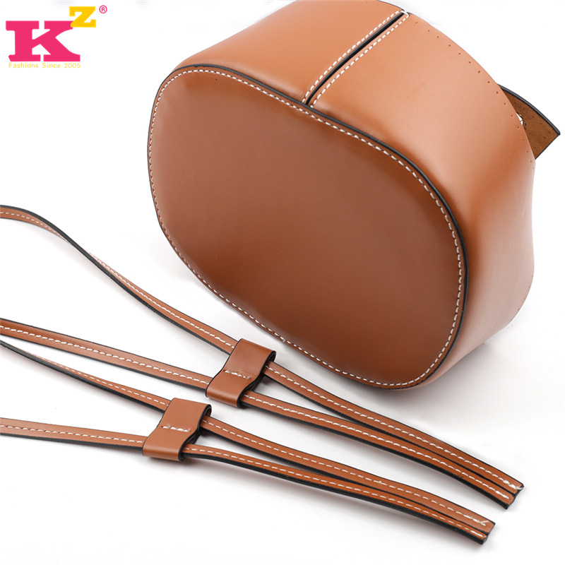 Trys dalių PU odos krepšių diržų rinkinys – raištelių užsegimas, pintas dirželis, rankų darbas DIY, pečių ar crossbody nešiojimui (Raištis: 0.8×83 cm; Dirželis: 1.8×113–128 cm; Dugno aukštis: 7–24 cm)