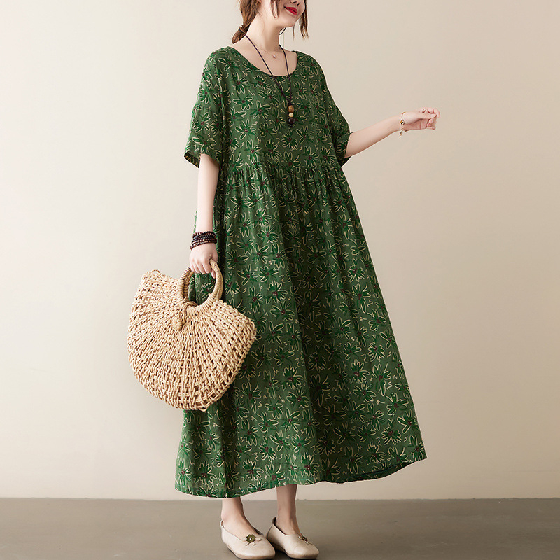 Rochie – brocart multicolor, guler rotund, mâneci scurte, lungime midi