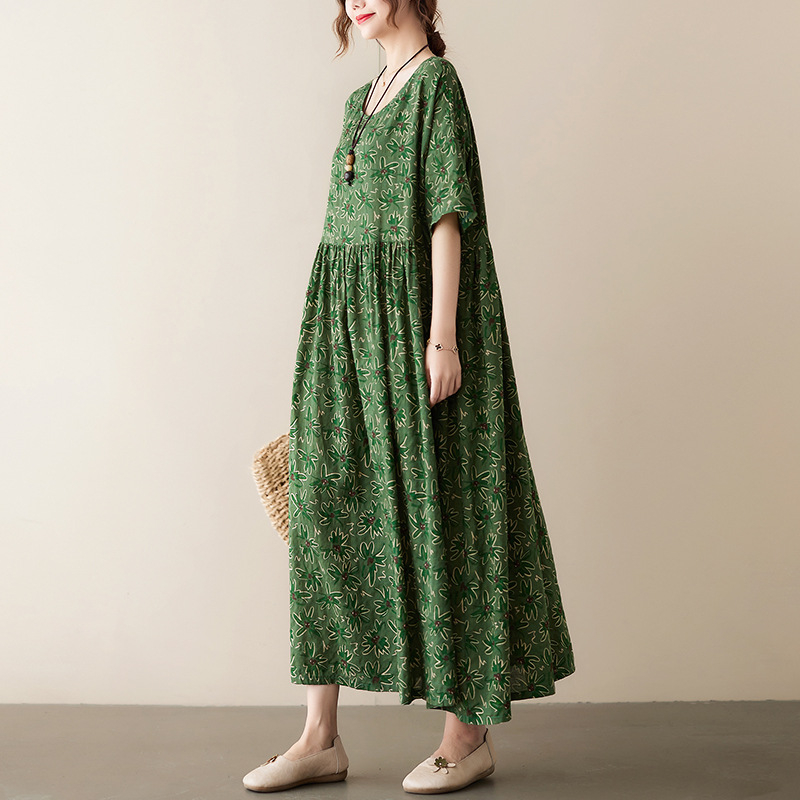 Rochie – brocart multicolor, guler rotund, mâneci scurte, lungime midi