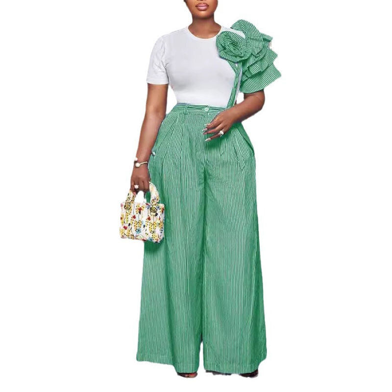 Дамски двучастов костюм в райета: тениска с кръгло деколте и панталони с широк крак (Есен 2024; полиестер; 90–95% полиестер; 3/4 ръкав)