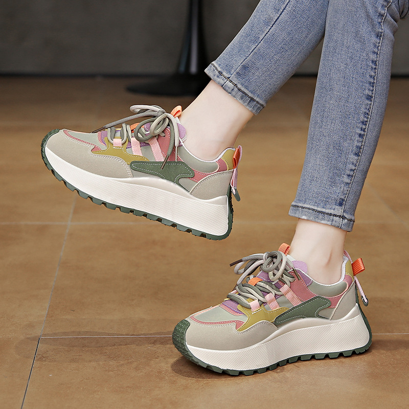 Moteriški Forrest Gump sportbačiai, japonų/korejiečių stiliaus (Stora pada; Kvėpuojantys; Viršus iš sintetinės odos; PU vidurinė; Natūrali kaučiuko išorė)