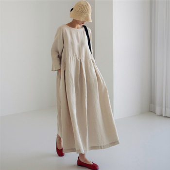 Rochie din bumbac-lină, croială lejeră, guler rotund, mâneci lungi, talie medie, lungime lungă