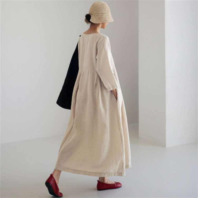 Rochie din bumbac-lină, croială lejeră, guler rotund, mâneci lungi, talie medie, lungime lungă