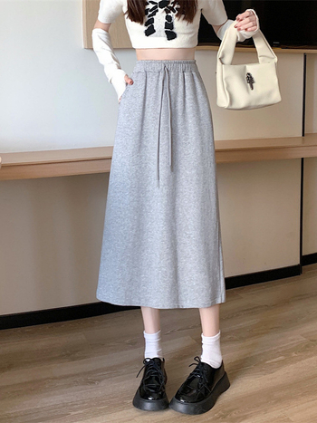 Μίντι φούστα με πίσω σχίσιμο, μονόχρωμη, πολυεστέρας 95%+, ιαπωνοκορεατικό casual στυλ