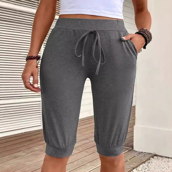 Žene capri jog hlače ravnog kroja s džepovima, Milk Silk tkanina, poliester 90–95% i spandeks 5–10%, srednji pojas, mikroelastičnost