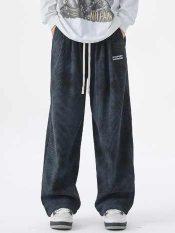 Παντελόνια corduroy με φαρδιά γραμμή και ίσια κοπή, ραμμένες τσέπες, μεσαία μέση, πολυεστερική ίνα