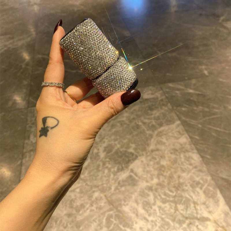 Τηλεσκοπικό φορητό πινέλο για highlight με καπάκι, νάιλον τρίχες, πλαστική λαβή