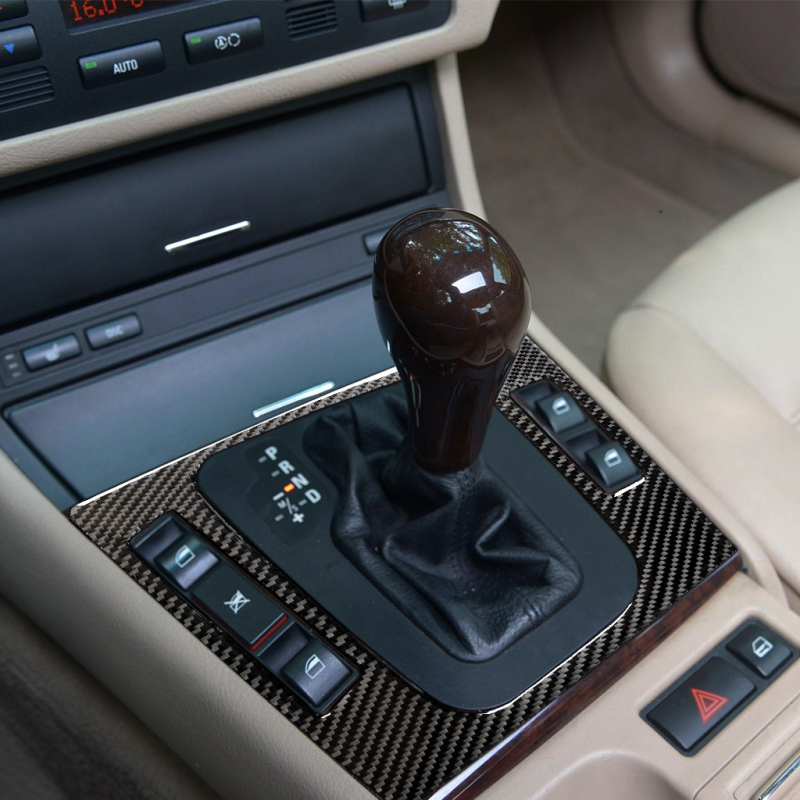 BMW E46 3. sērijas oglekļa šķiedras dekoratīvā vāciņa komplekts pārslēdzējam un stāvbremzei ar centrālās konsores rāmi — Modelis RRX-101608