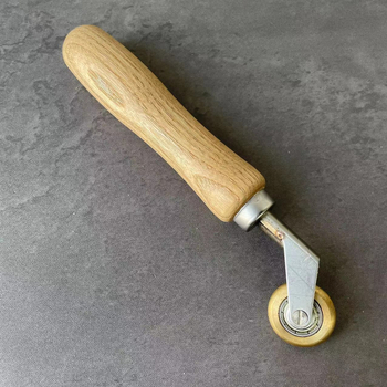 Ролка за фуги с медна глава за тапети — инструмент за тапети, опаковка 10 бр. във вътрешна кутия, 100 бр. в кутия