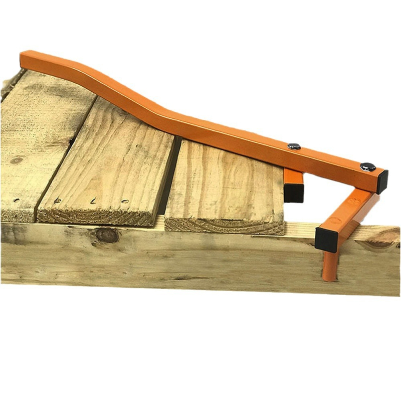 Unealtă pentru îndoirea și alinierea plăcilor din decking compozit cu posibilitate de montaj