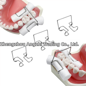 Fogászati gyapottekercs klipek, rozsdamentes acélból; 4 db/doboz; tömeg kb. 10 g/doboz
