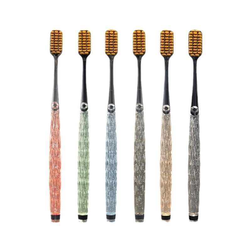 Kaja rankinė dantų šepetėlis - minkštos šerelės, modelis 668, 60 vnt., dovanų dėžutėje, atskirai supakuotas, suaugusiems