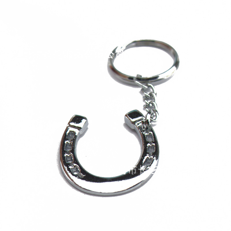 Yong lin ötvözetből készült patkó kulcstartó autókulcsokhoz, modern művészeti stílus, egyedi csomagolás