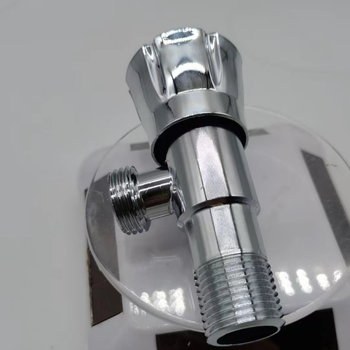 Nehrđavi čelik trostrani kutni ventil, ugradbeni, 1 ulaz 2 izlaza, marka Red Diamond Wolf