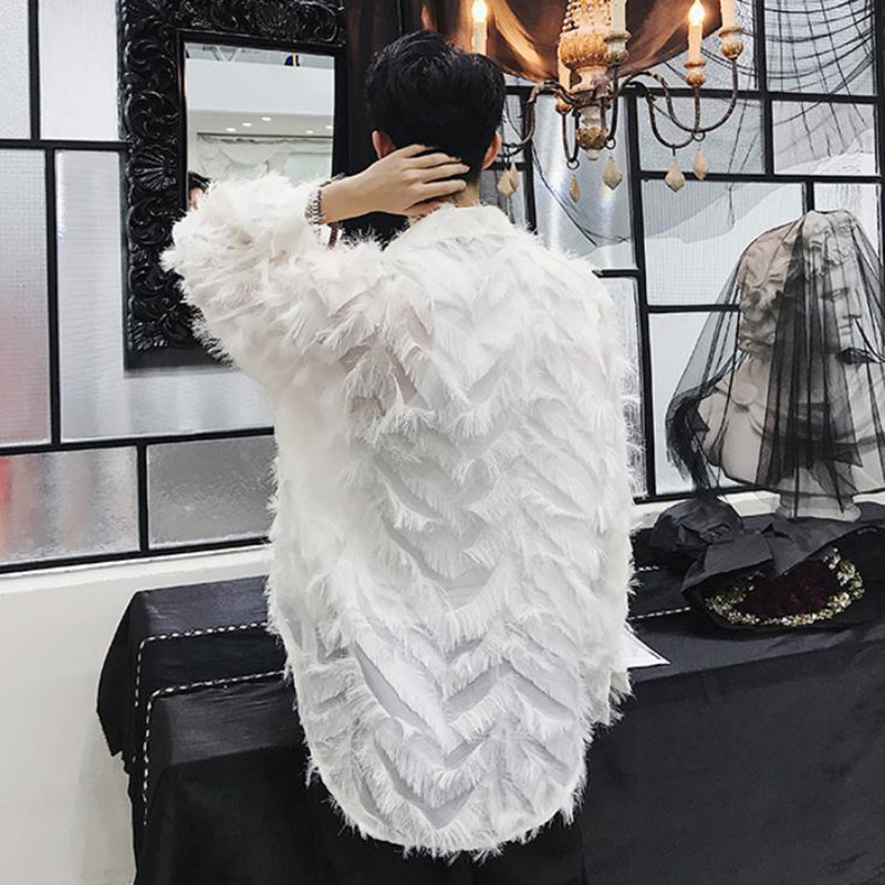 Dvaro stiliaus marškiniai su pūkų flokavimo audiniu, apykaklė su lapeliu, ilgos rankovės, laisvas kirpimas, poliesterio mišinys