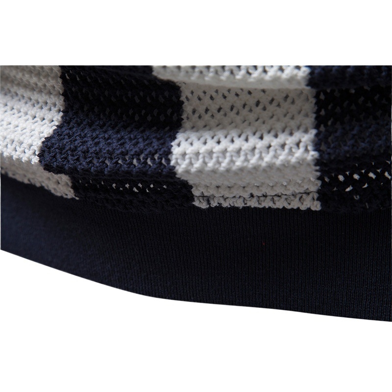 Polo marškiniai, korėjietiška versija, trumpomis rankovėmis, laisvas kirpimas, dryžuoti su siuvinėjimu