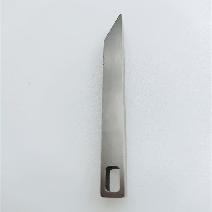 Nešiojamas sunkus crowbar – EDC įrankis pakabukui, titano lydinys