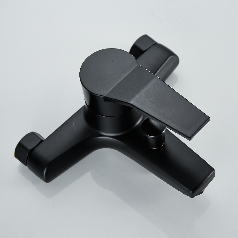 Įmontuojamas sieninis dušo maišytuvas komplektas, keraminiu vožtuvu, 20 mm įėjimas/išėjimas, modelis DS-455