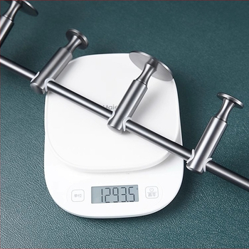 Κρεμάστρα Παλτών από Χαλκό, Ρυθμιζόμενη Περιστρεφόμενη με Κινητή Ράβδο (Φορτίο 5 kg; Επιχρωμιωμένο Φινίρισμα; Σχεδιασμός ενός επιπέδου; Μοντέρνο στυλ)