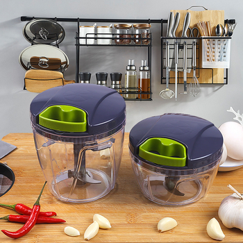 Rankinis česnako spaudimo ir malimo įrankis – plastikinis korpusas, nerūdijanio plieno peilis; daugiafunkcinis virtuvės įrankis česnakui, svogūnams, imbierui ir mėsai; prekė Home of Excellence; tinka kūdikių maistui