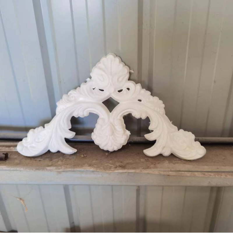 Υποστήριξη δοκού γύψου με ημικυκλικό αρχιτεκτονικό μοτίβο — γύψινα διακοσμητικά, ανάγλυφος σχεδιασμός, μοντέρνα απλότητα