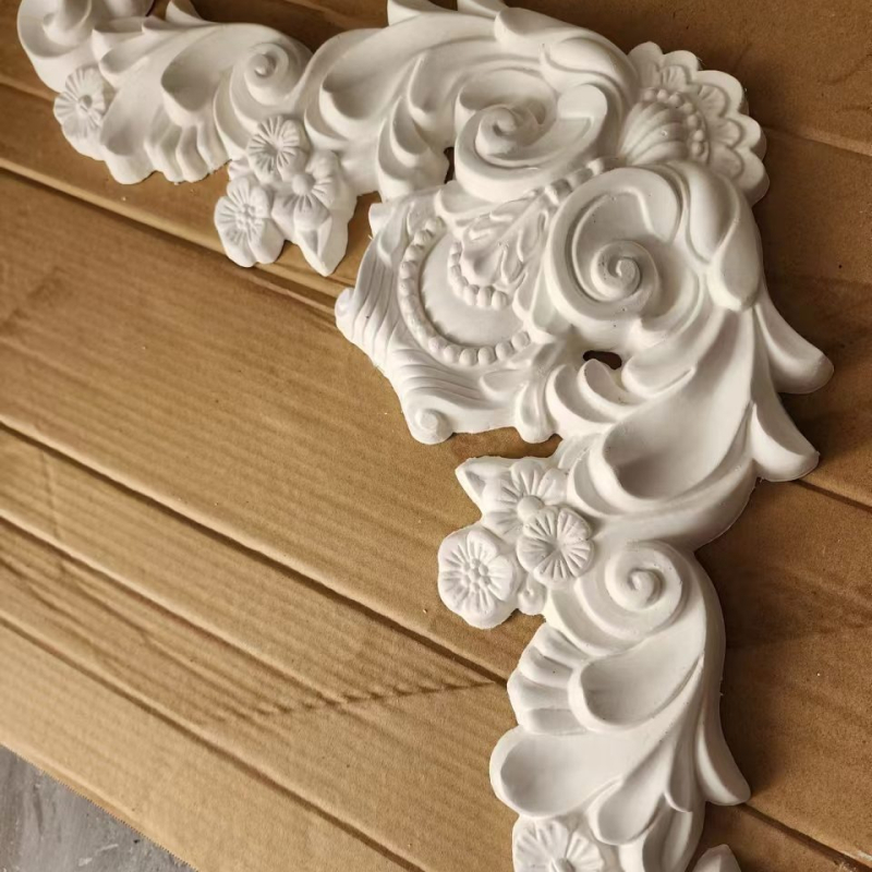 Υποστήριξη δοκού γύψου με ημικυκλικό αρχιτεκτονικό μοτίβο — γύψινα διακοσμητικά, ανάγλυφος σχεδιασμός, μοντέρνα απλότητα