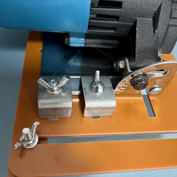 Drvena baza ploča s mjernom skalom i laserskim vodilom, Bakelitni rezni dodatak