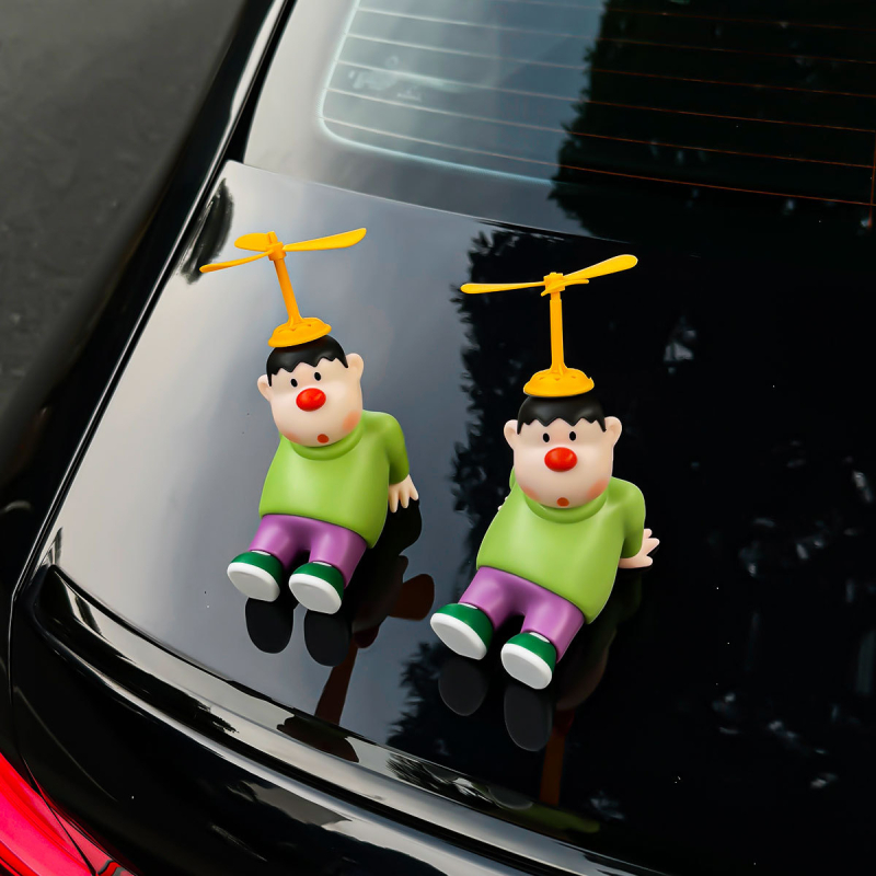 Plastinis automobilio vidaus ornamentas, cartoon stiliaus, su streso malšinimo funkcija