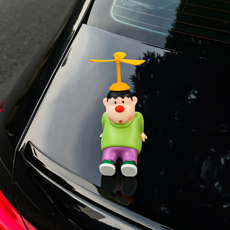 Plastinis automobilio vidaus ornamentas, cartoon stiliaus, su streso malšinimo funkcija