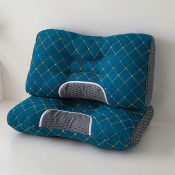 Plaunama stačiakampė pagalvė kaklo stuburo palaikymui miegant – suaugusiems, vienos pakuotės; užpildas 95% poliesterio pluošto, svoris 0,55–1,00 kg