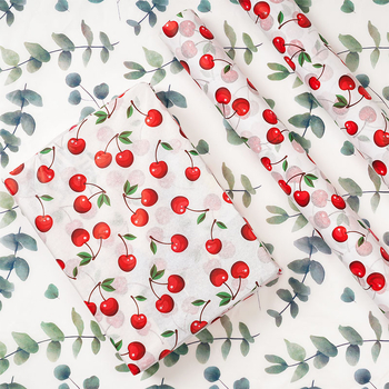 Опаковъчна хартия с персонализирано лого, Paper Iris, дизайн с листа на череша, персонализирана ролка и опаковка