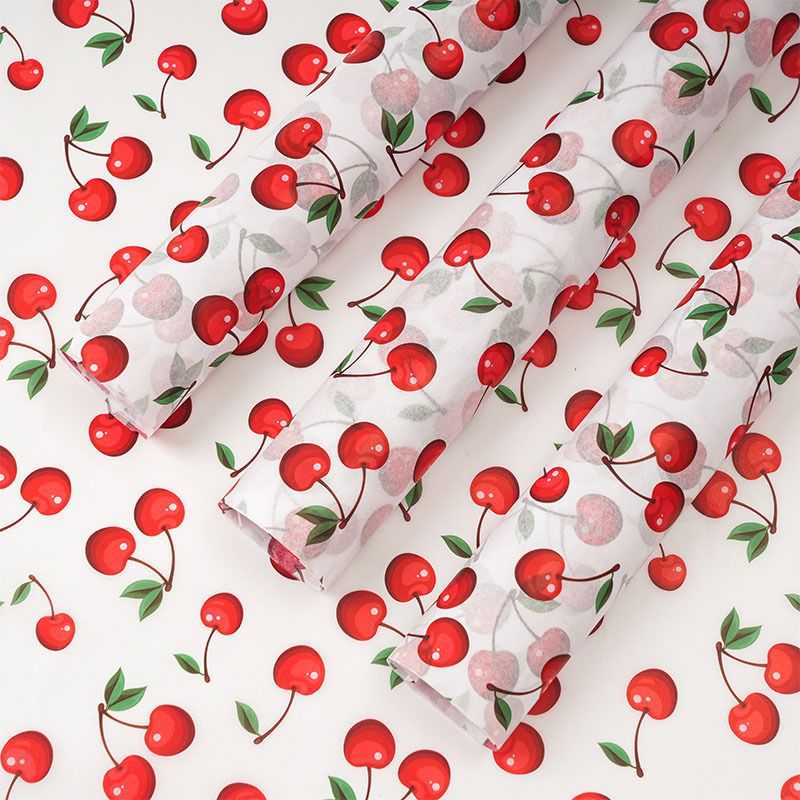 Опаковъчна хартия с персонализирано лого, Paper Iris, дизайн с листа на череша, персонализирана ролка и опаковка