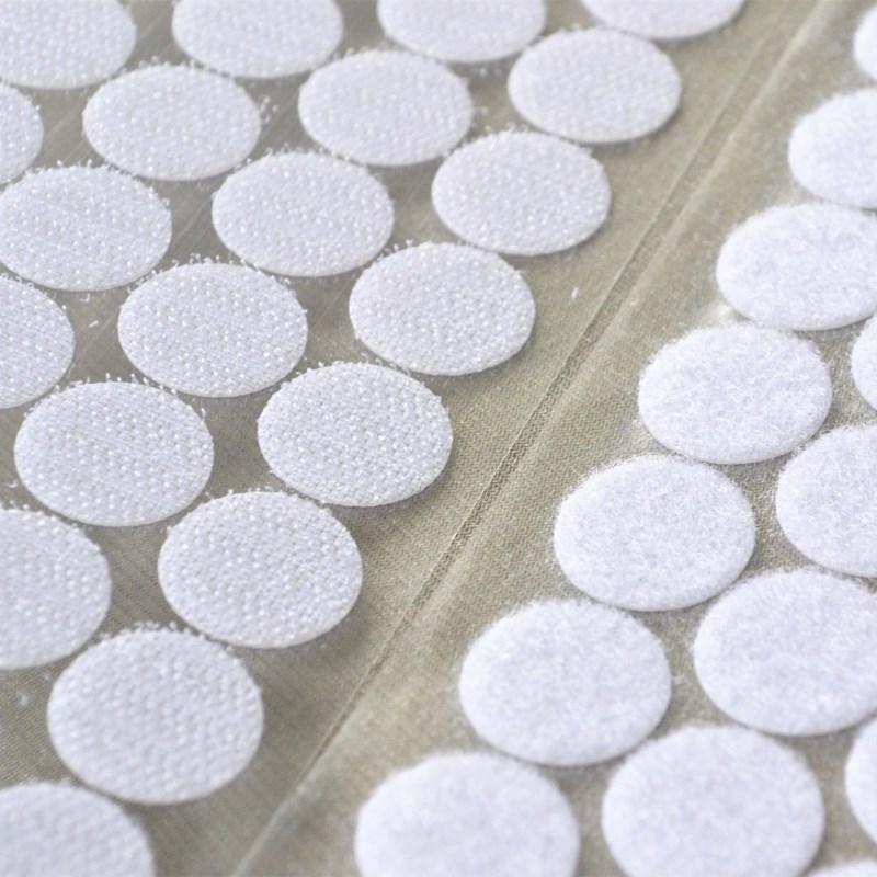 Klijinis Velcro iš nailono; nailono-poliesterio mišinys; pramoniniam naudojimui; prekė 2G