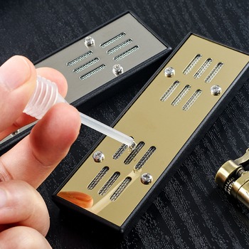 Metāla cigāru mitrināšanas tablete — minimalistisks, roku darbs, pielāgojama