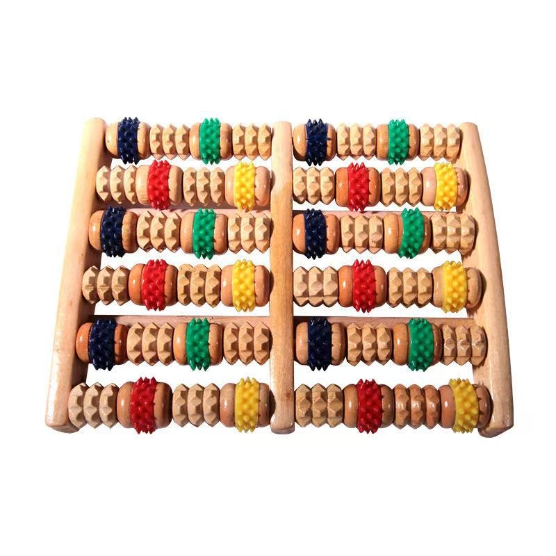 Šesteroredni masažer od čvrstog drveta za stopala i listove, s valjkom za točke na podnožju