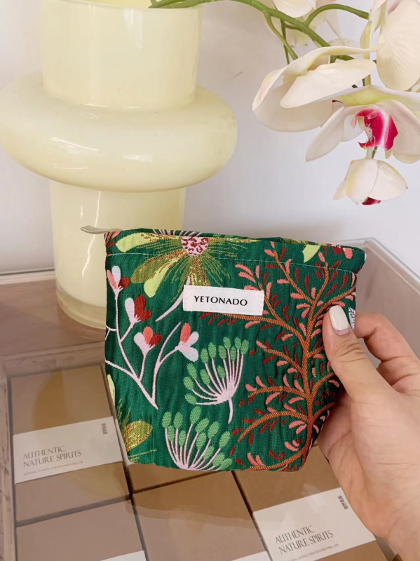 YETONADO kozmetikai táska | poliészter, bélés vászon, vízszintes négyzet alakú forma, cipzár, friss és édes stílus