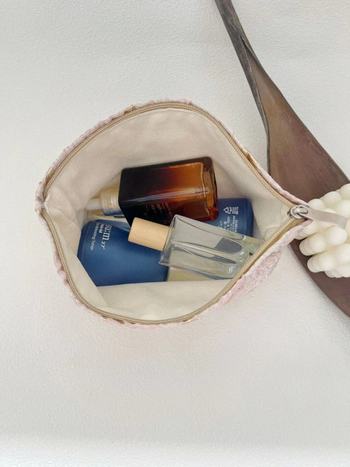 Νεσεσέρ καλλυντικών με ανάγλυφο φλοράλ μοτίβο Jacquard, μεγάλου όγκου, πολυεστέρας, εσωτερική επένδυση από καμβά, για αποθήκευση προϊόντων περιποίησης δέρματος