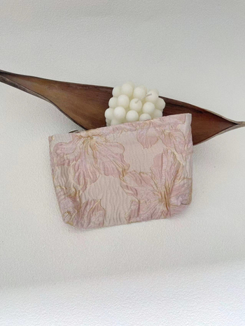 Νεσεσέρ καλλυντικών με ανάγλυφο φλοράλ μοτίβο Jacquard, μεγάλου όγκου, πολυεστέρας, εσωτερική επένδυση από καμβά, για αποθήκευση προϊόντων περιποίησης δέρματος