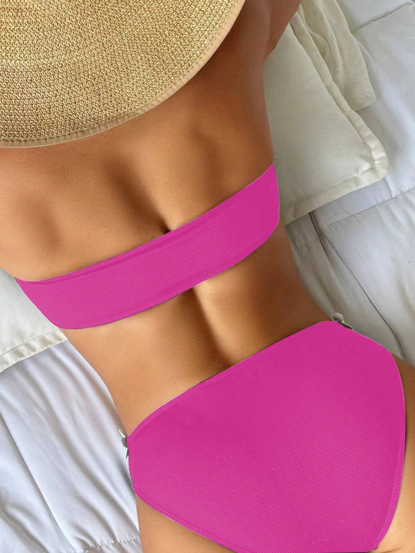 Bikini set bez naramenica, otvoreni leđa, poliester materijal, s jastučićem za grudni dio