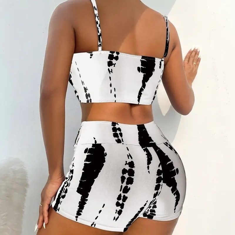 Női magas derekú bikini, hát nélküli, váll nélkül, briefs-stílusú alsó, 82% poliészter, 19% bélés, úszáshoz