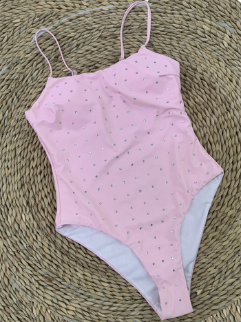 Ολόσωμο γυναικείο μαγιό με ανοιχτό πίσω, ύφασμα νάιλον, επένδυση πολυεστέρα, μαξιλαράκι στήθους, στενή εφαρμογή