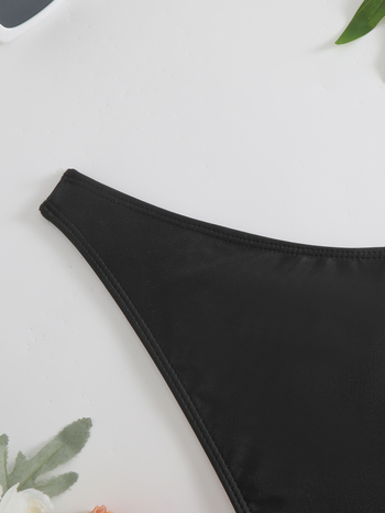 Γυναικείο μαγιό με U‑σχήμα και V‑λαιμό, με επένδυση για το στήθος, χωρίς μεταλλική υποστήριξη, χωρίς μανίκια, πολυεστέρας