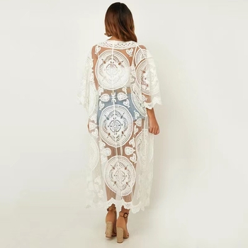 Moteriška pliažo užuolaidinė palaidinė su mezginiu siuvinėjimu, atviras raštas, apsauga nuo saulės išorė (medvilnė, 65% medvilnė, 200 gsm, 18–40 m. moterims, stilius: pliažo komplektas su šortais)