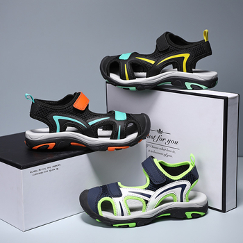 Παιδικά παραλιακά σανδάλια για αγόρια - μη ολισθητή μαλακή σόλα, διχτυωτό επάνω μέρος, Velcro κλείσιμο, ριγέ σχέδιο, καουτσούκ σόλα