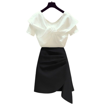 Σετ δύο τεμαχίων: Μπλούζα με κοντά μανίκια και φούστα midi σε Α-γραμμή με ασύμμετρο draping, πολυεστέρας, καλοκαίρι 2025